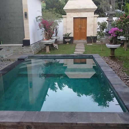 Villa Arjuna Lovina Bagian luar foto